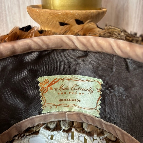 Hildagarde Vintage 1940’s Pheasant Feathered Hat Fascinator - Picture 7 of 8